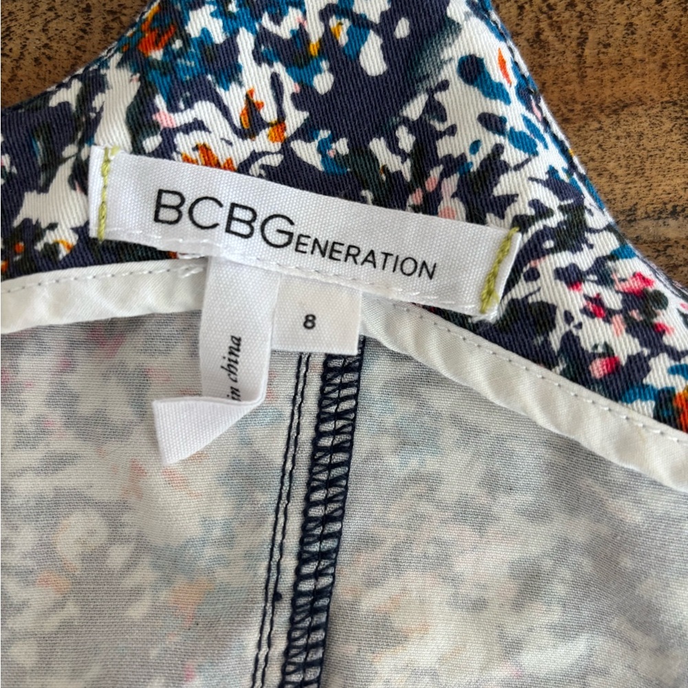 Bcbgeneration Multicolor Button-Front Crop Top - image 4